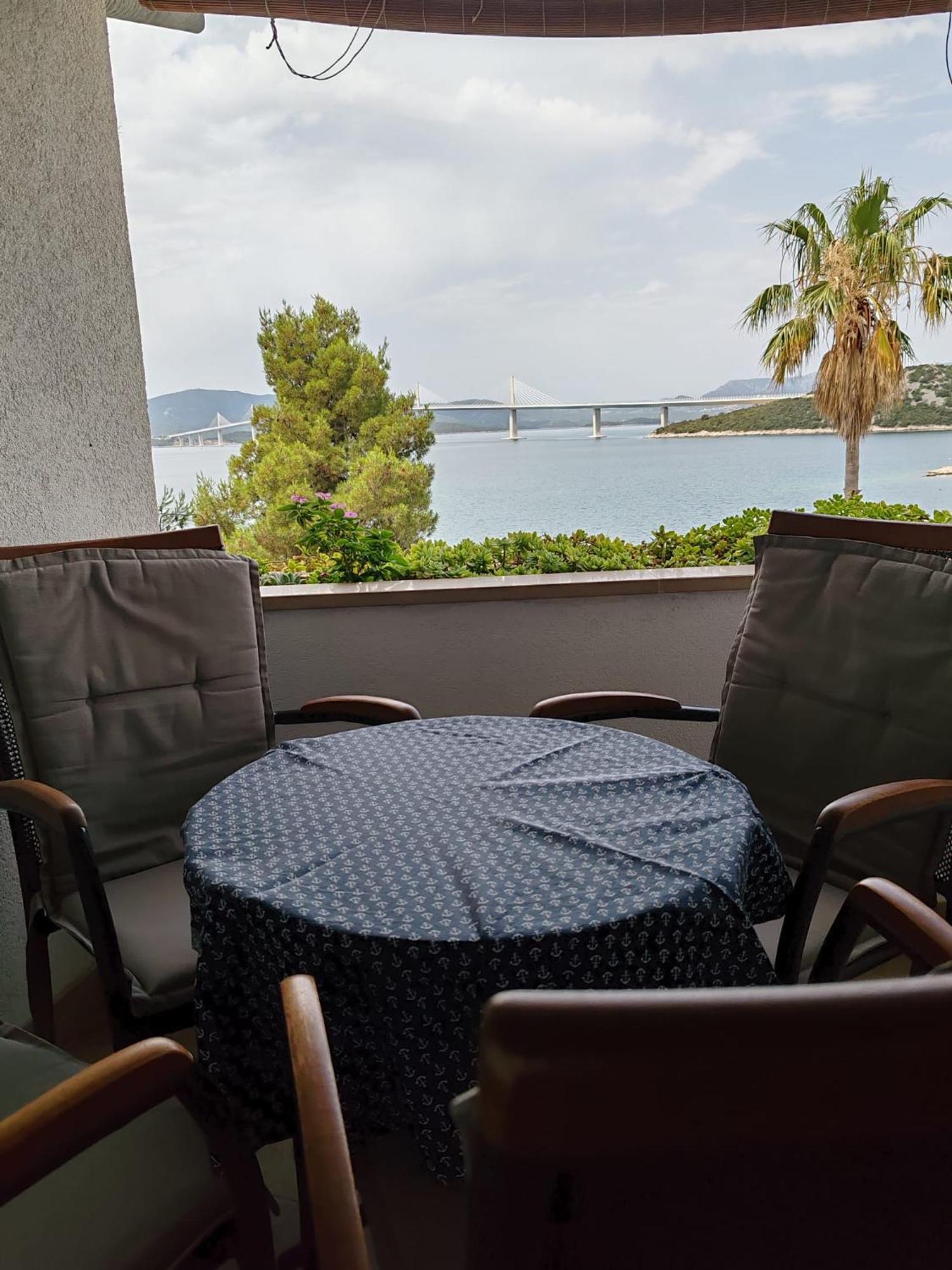 Apartments Markotic Клек Екстер'єр фото