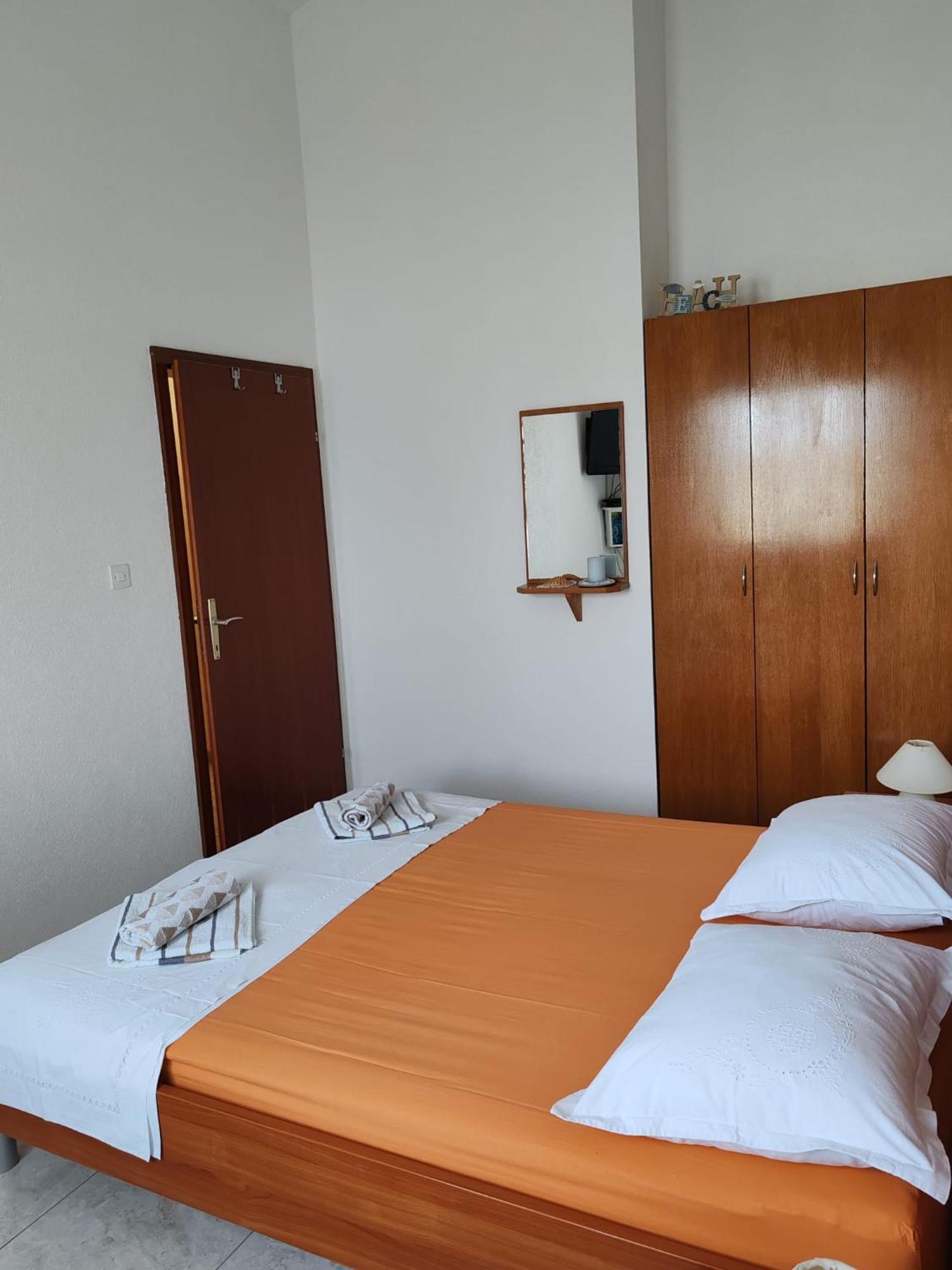 Apartments Markotic Клек Екстер'єр фото